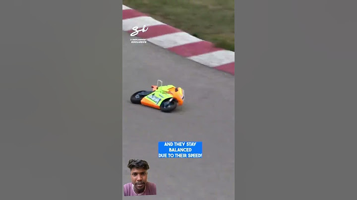 These tiny RC bikes are proving size really doesn't matter! 🤣🔥I 🎥: @Mikanews  #rc #bikes #racing
