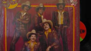 El Hijo Menor - Los Tigres Del Norte screenshot 3
