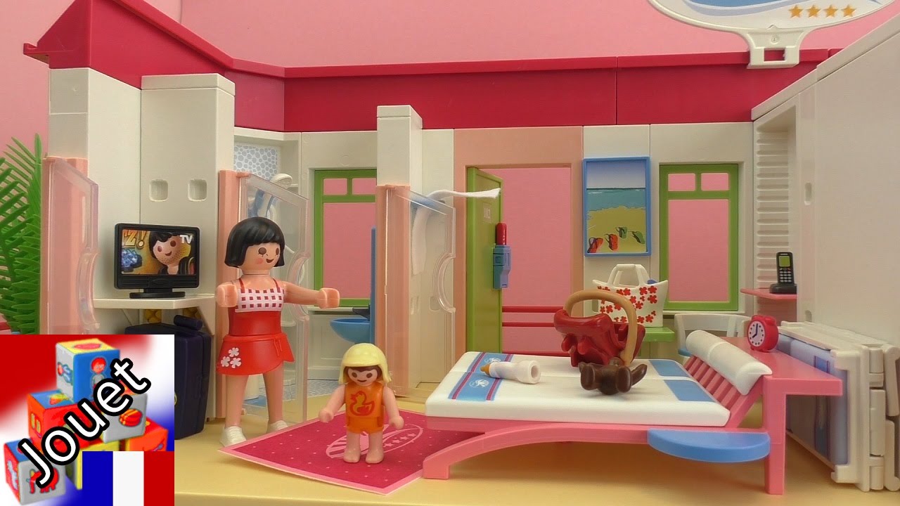 Dernière étape de la visite de l'hôtel : la chambre familiale dans ...