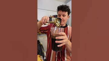 This homemade bourbon vanilla bean paste is next-level 👩‍🍳✨