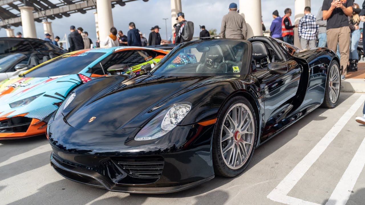 Porsche 918 at South OC Cars and Coffee - YouTube