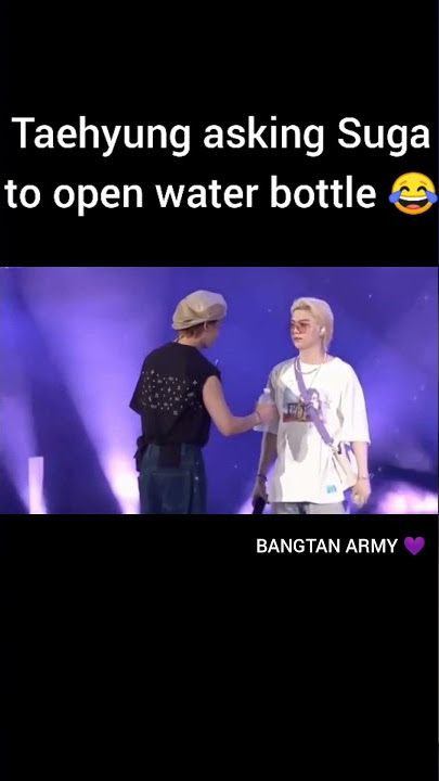 Tae asking Suga to open the water bottle 😂 BTS festa sowoozoo muster day 2 funny moments 😂