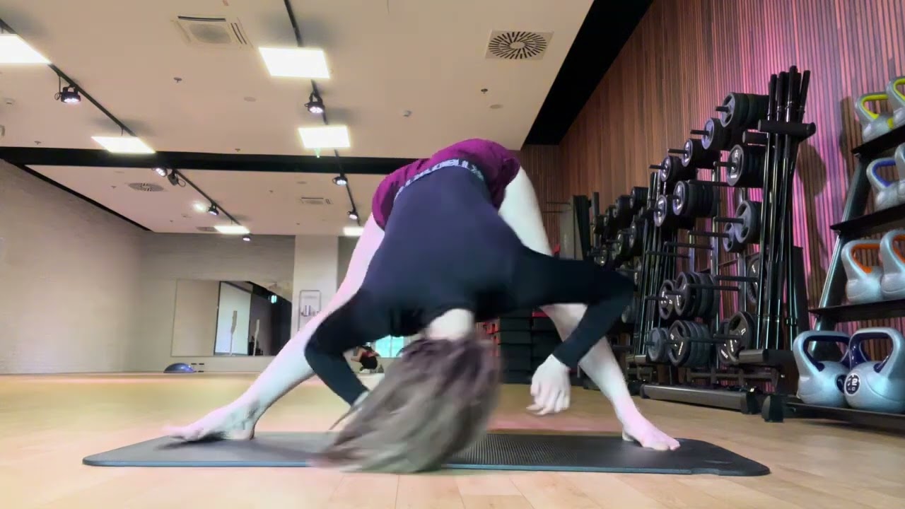 HIP & LEG STRETCH. YOGA HUB. FLEXIBLE GIRL. GYMNASTICS FLEX. SPLITS & OVERSPLITS. CONTORTION FITNESS
