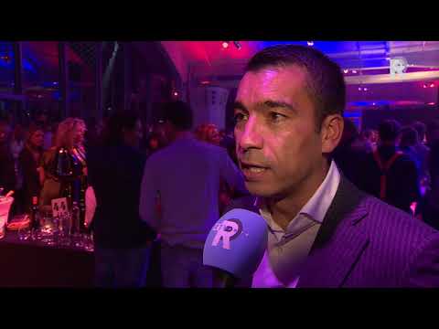 Giovanni van Bronckhorst is blij met het opgehaalde bedrag