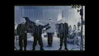 East 17   Thunder