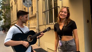 Sokakta En Son Di̇nledi̇ği̇n Şarki Ne Di̇ye Sordum ?