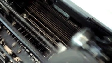 Teletype ASR 33 CLOSEUP