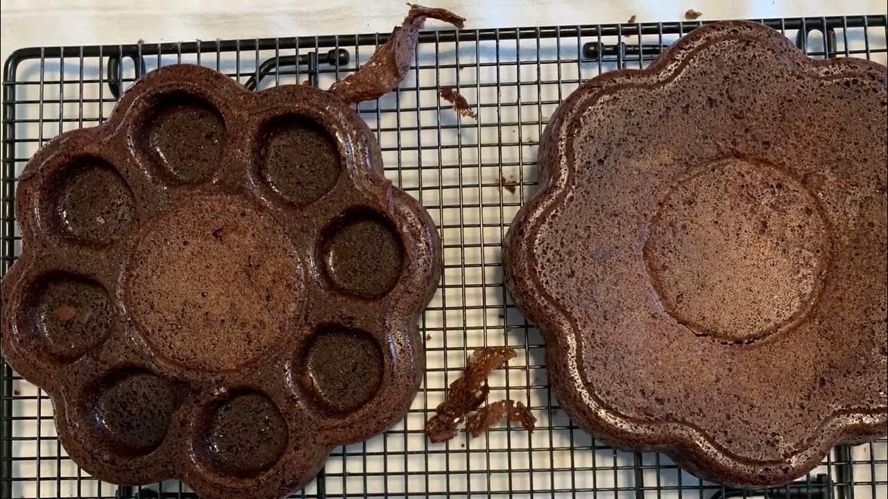 Pampered Chef Secret Center Cake Pan with Kitchen Tips by Tink YouTube