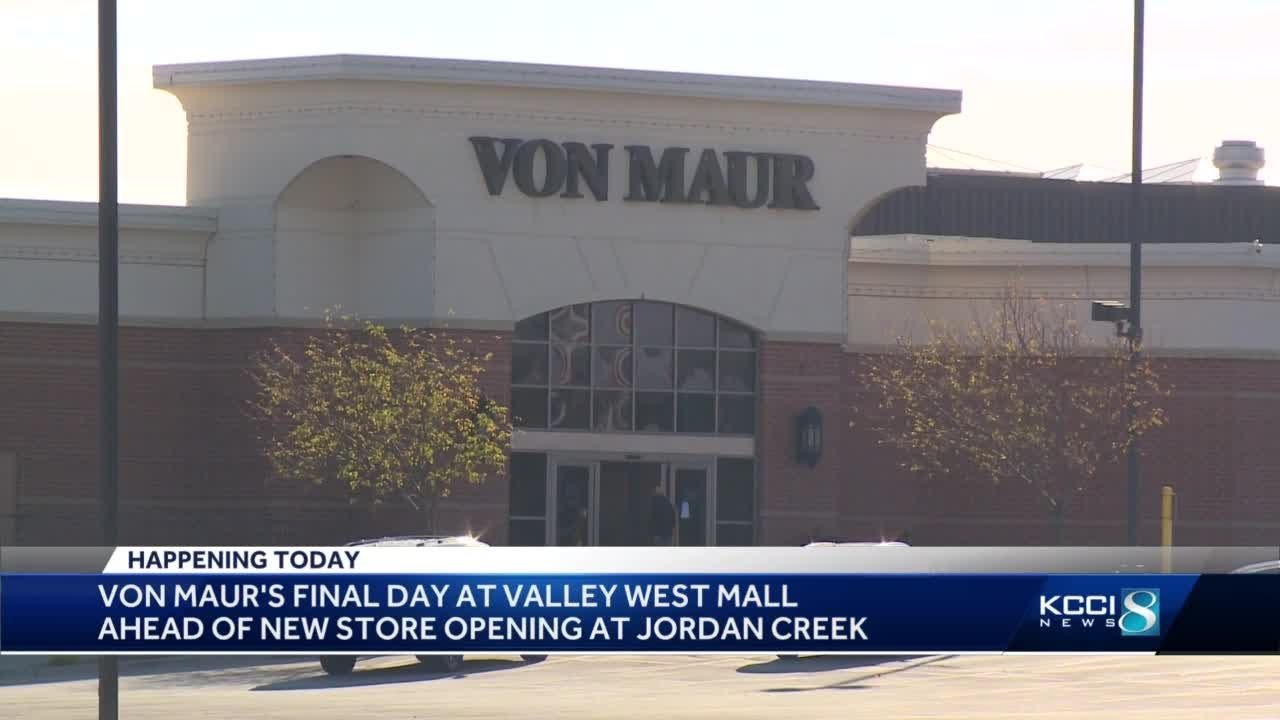 Final Day for Von Maur at Valley West Mall