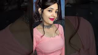 Pari Momo New Instagram Reels