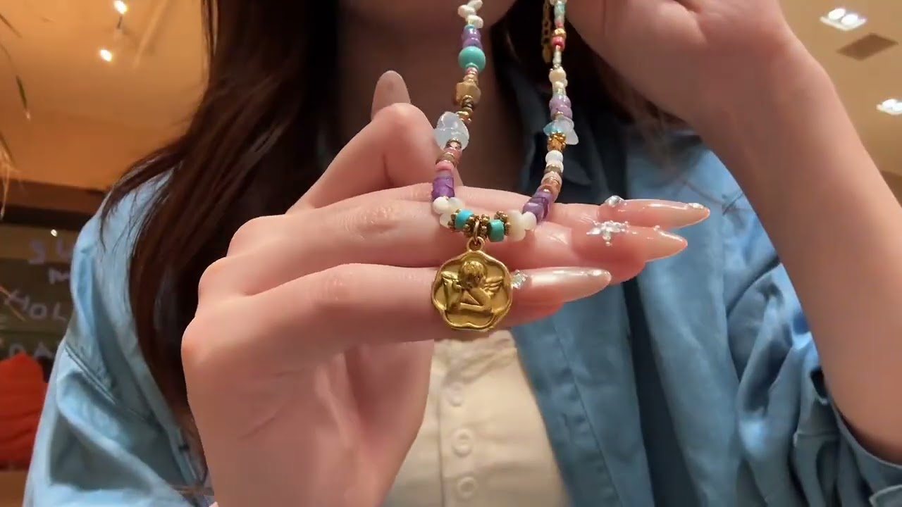 ハンドメイド 天使の子チャーム付きビーズ ネックレス | rumiru