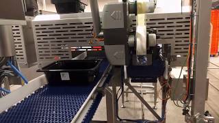 Download Lagu De Evolabel Blow Applicator aan het werk bij een klant van Codipack Group MP3