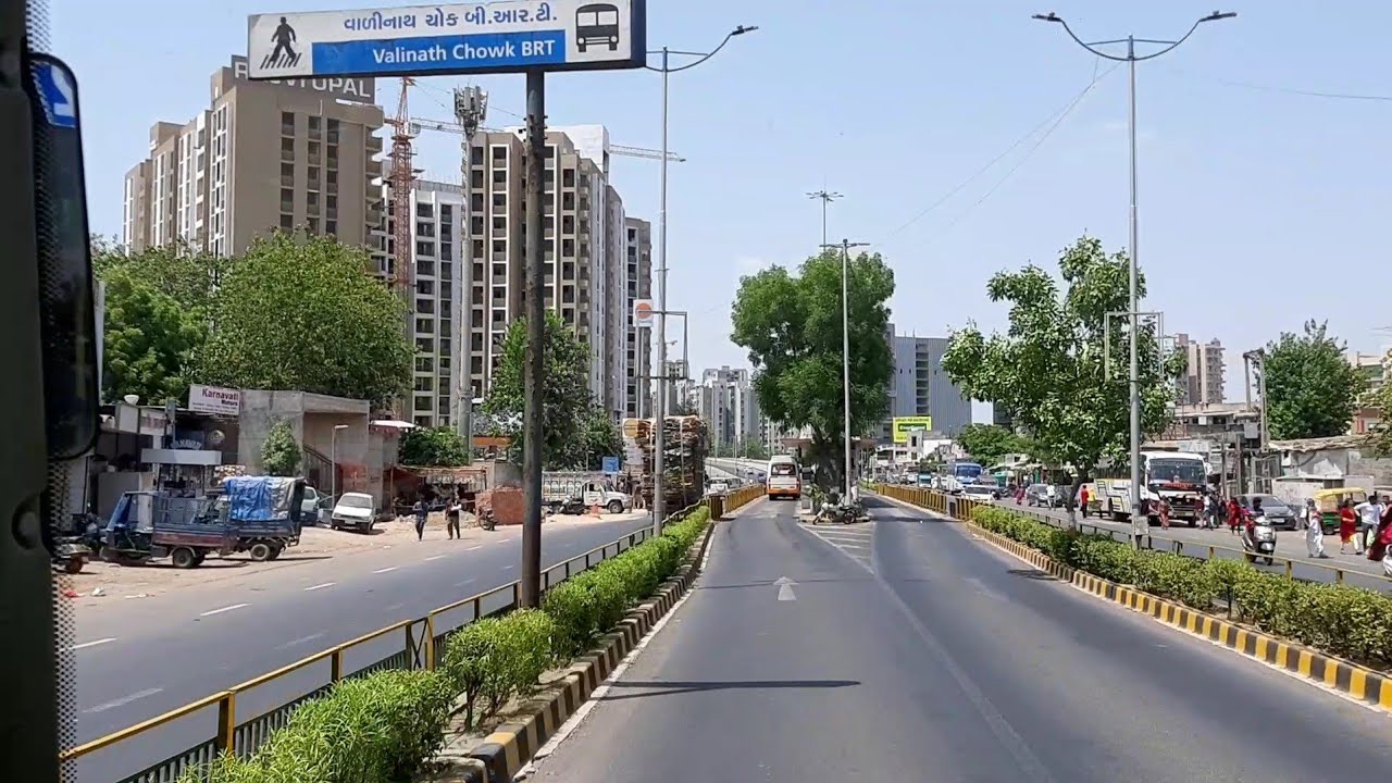 Iskon Road BRTS ride Ahmedabad #ahmedabad #iskcon #gujrat #ahmedabadcity #brts #ahmedabadfoodblogger