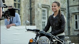 'Tomb Raider' Featurette (2018) | Becoming Lara Croft