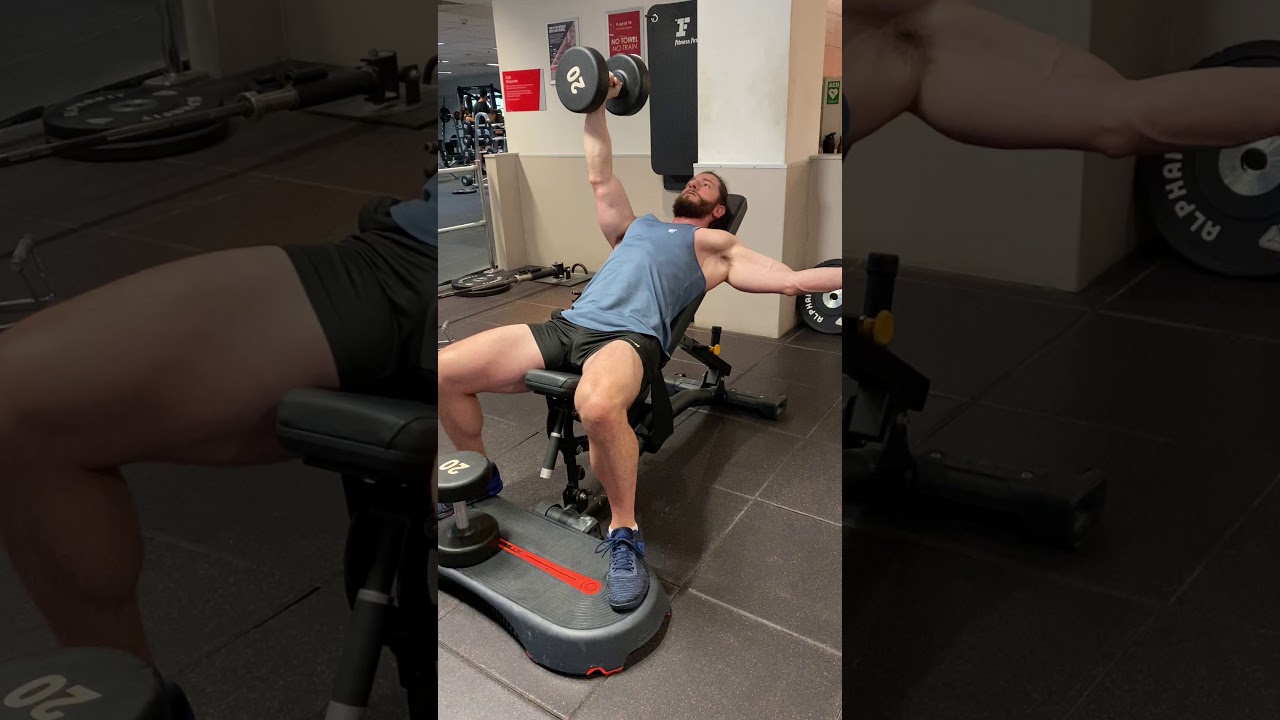 Single arm neutral grip incline dumbbell chest press