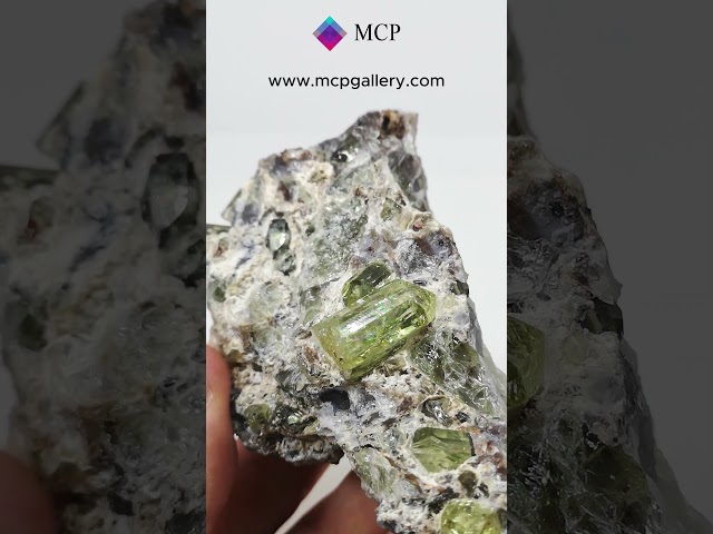 GFS0822 FLUORAPATITE - MEXICO #minerals  #crystalshop #gemstone #crystals #gems