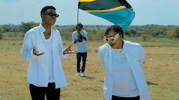 Omkaya Eliza ft. Neyba - Tuilinde Amani Yetu (Official Music Video)