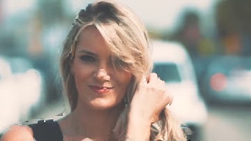 2020 Last  fashion musical video with a beautiful girl