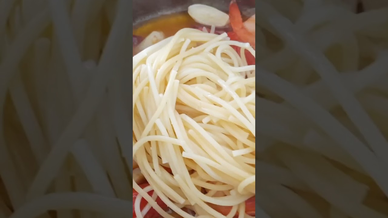 BU TARIFI BAYILACAKSINIZ❗SPAGETTI OH MISSSS???? #spagetti #yemek #tarifler #nefis #shorts