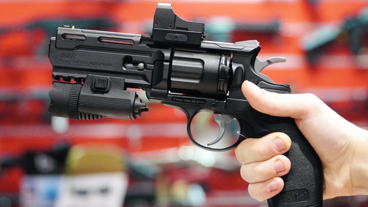 REVOLVER de BALINES CARO vs BARATO