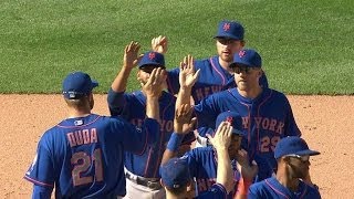 NYM@PHI: Howard grounds out to end the ballgame in 11