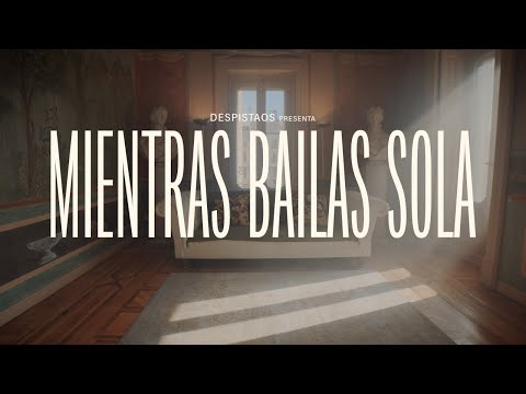 Despistaos - Mientras bailas sola (Videoclip Oficial)