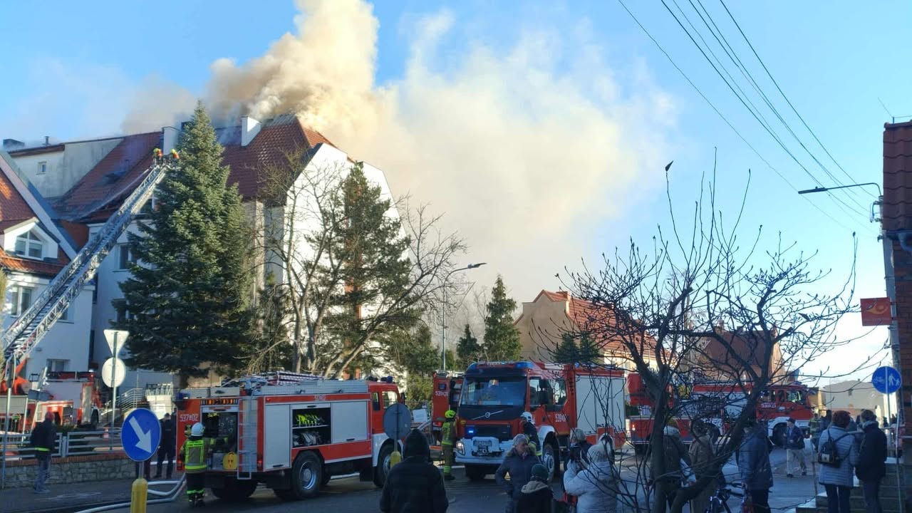 Pożar w budynku ZUS w Sztumie – ewakuowano 80 osób