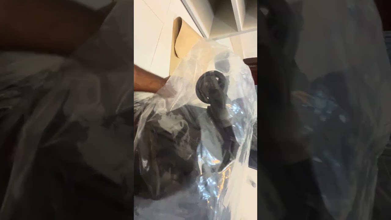 VIP Trolley Bags, VIP Trolley Bag Unboxing, Unboxing VIP bag, Best ONLINE Deal.