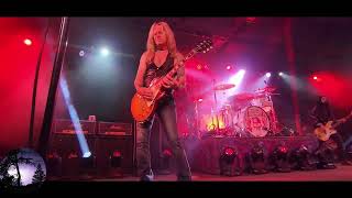 The Dead Daisies- Moment of Doug Aldrich- Midnight Mosis solo