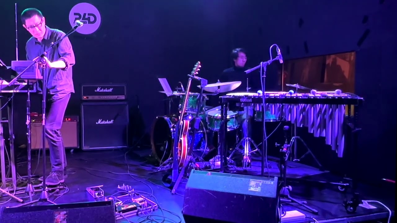 Yang Haisong + Liu Pi + Wang Xiaofang performing at 24D Space, Chengdu on Jan. 3rd, 2025