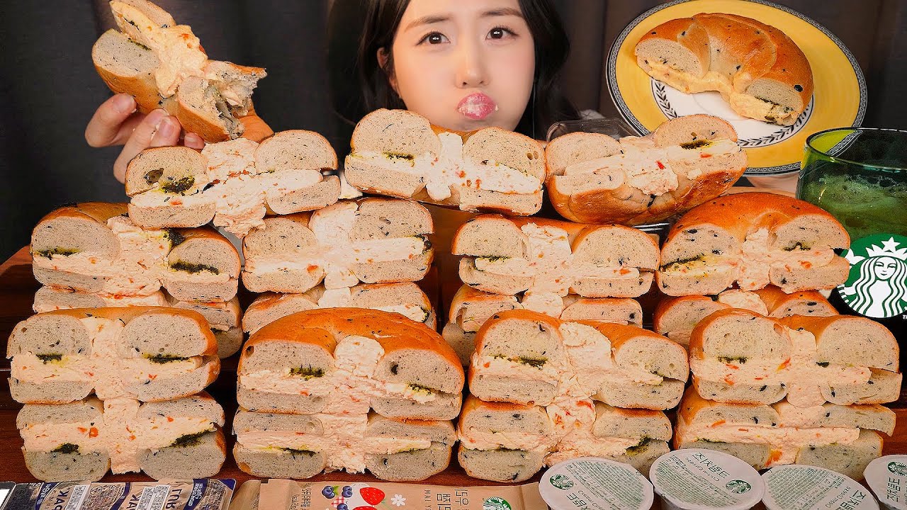 Я ЕМ ТОЛЬКО ЭТО💚 STARBUCKS ТОМАТНЫЙ БУБЛИК С БАЗИЛИКОМ ХЛЕБ АСМР ЗВУКИ ЕДЫ МУКБАНГ
