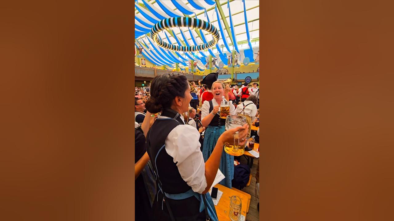 Is this the best Oktoberfest song? π»π©πͺ #oktoberfest #einprosit #greatesthits Is this the best Oktoberfest song? π»π©πͺ #oktoberfest #einprosit #greatesthits