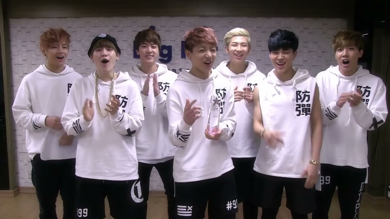 [ENG] BTS wins Rookie Award - 2013 Soompi Awards