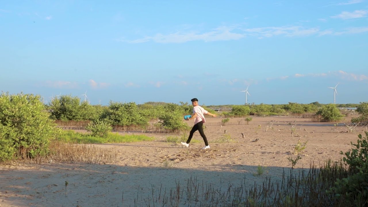 Watch Dary Alva - Querida ft. DJ Nax & Dan Soberanis (Visualizer) | CAMINOS on YouTube Watch Dary Alva - Querida ft. DJ Nax & Dan Soberanis (Visualizer) | CAMINOS on YouTube