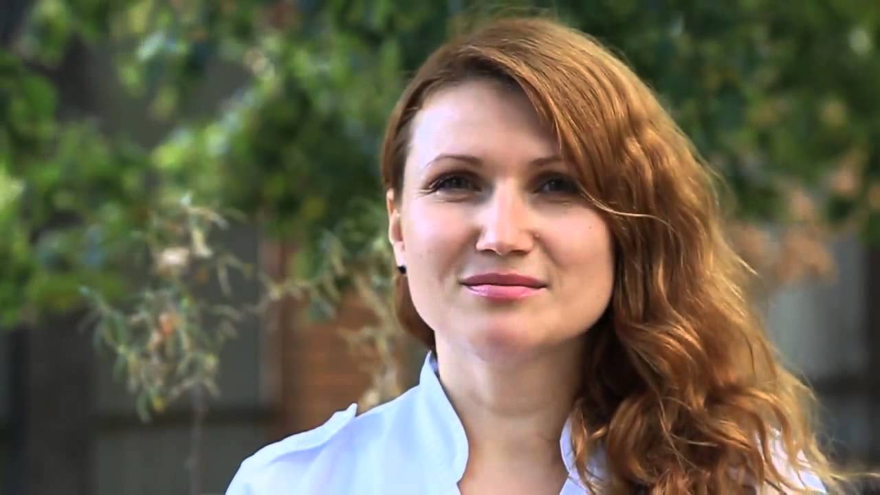 Как заменить колесо, не повредив спину - YouTube