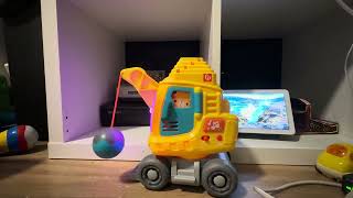 FisherPrice Laugh & Learn Count & Stack Crane Startup
