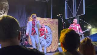 Me First and the Gimme Gimmes - Rocket Man Live in Orlando 2022 | Elton John Cover