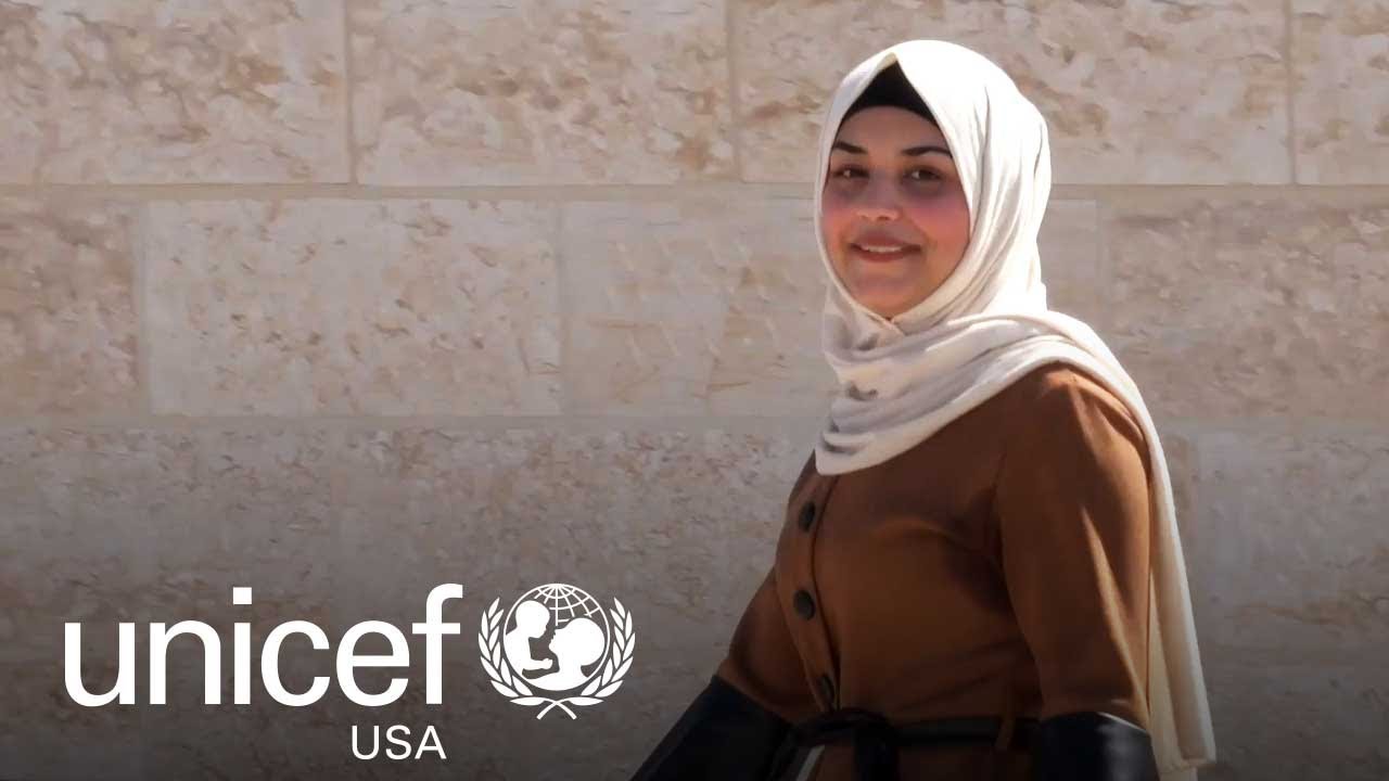 A Young Syrian Refugee Sets Her Sights on the Future - YouTube