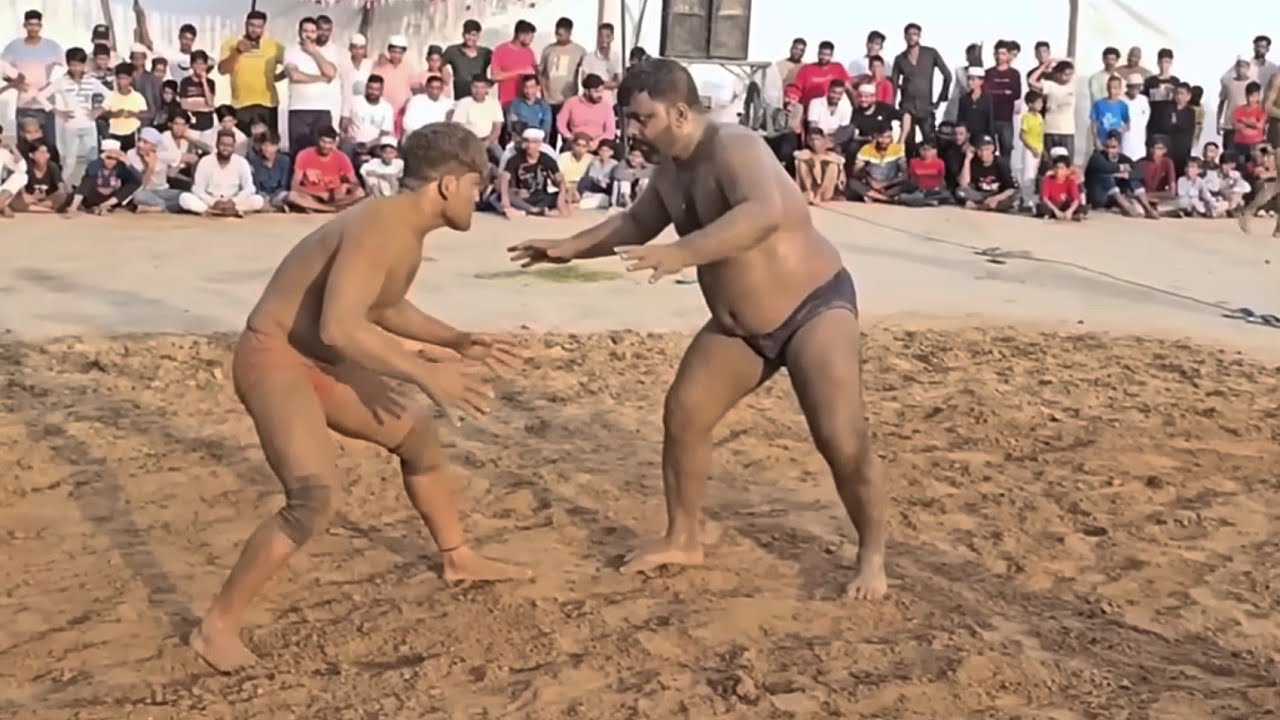 धोबी दाव लगाने के चक्कर में जावेद गनी के हाथो कुश्ती हार गय 💪 Viral Kushti Video Javed Gani Pahalvan