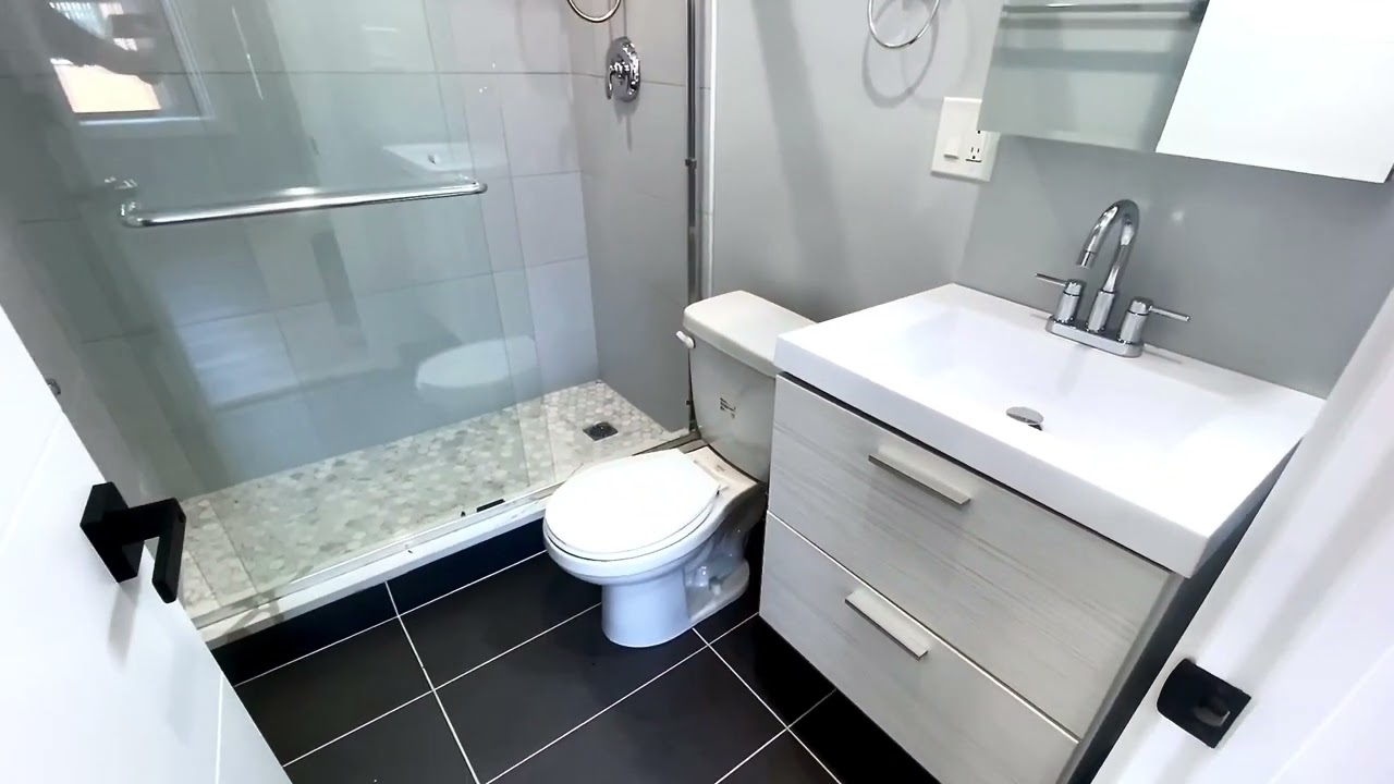 1550 W Juneway Ter. #3C, Chicago, IL 60626