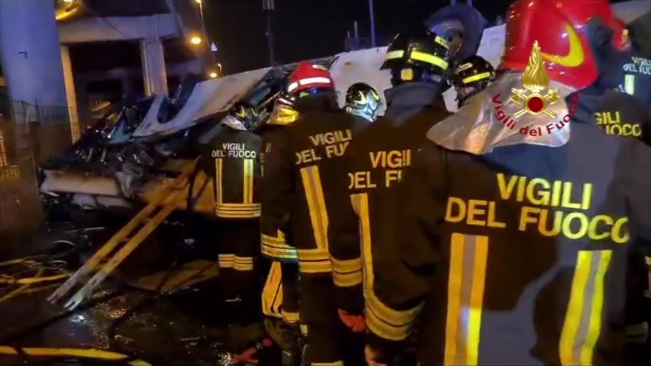 Several dead in Venice bus accident | AFP - YouTube