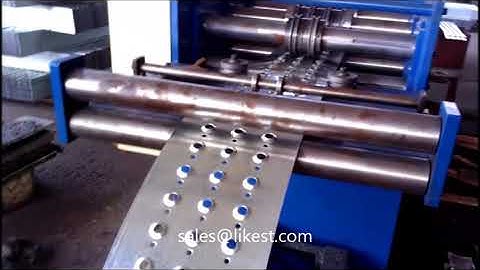 Scaffolding walking board roll forming production line