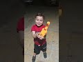 شوفوا ردة فعل صلاح آخر الفيديو 😂