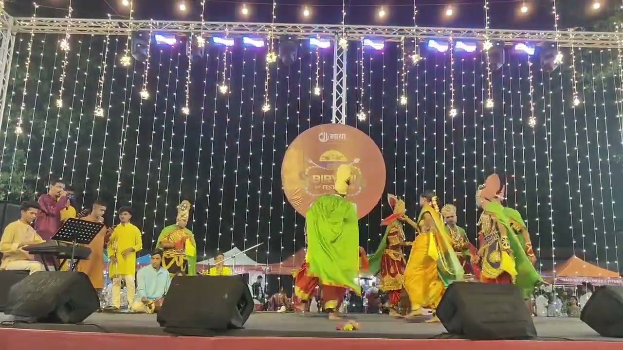 जिकडे तिकडे  शक्तीतुरा नाच  🤩 | श्री विघ्नराजा नमन मंडळ ठाणे | #kokan #trending #shaktitura 