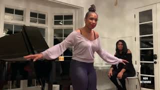 Jennifer Hudson Sings Aretha Franklin's "Aint No Way"