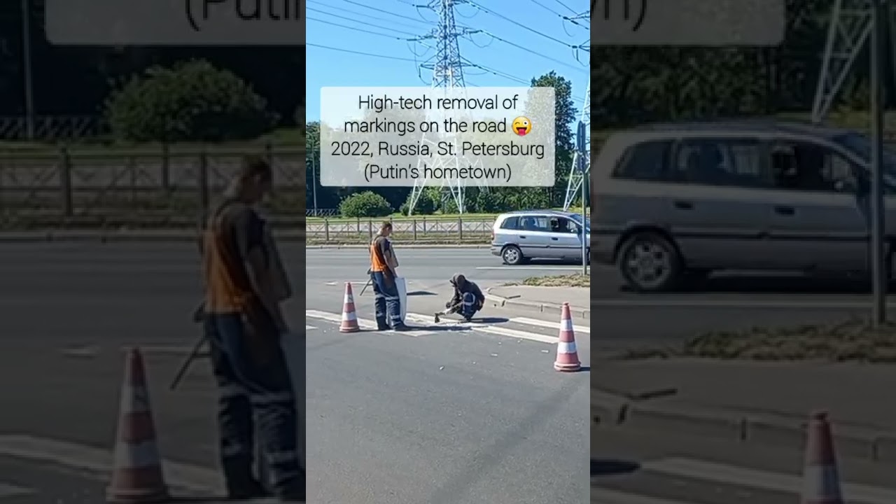 Today I saw on the street a high-tech removal of markings on the road 😜 2022, Russia 