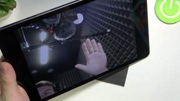 How to Take Selfie Using Palm Gesture on SAMSUNG Galaxy Tab S8