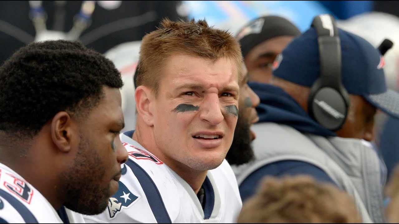 Rob Gronkowski apologizes to Tre’Davious White for late hit