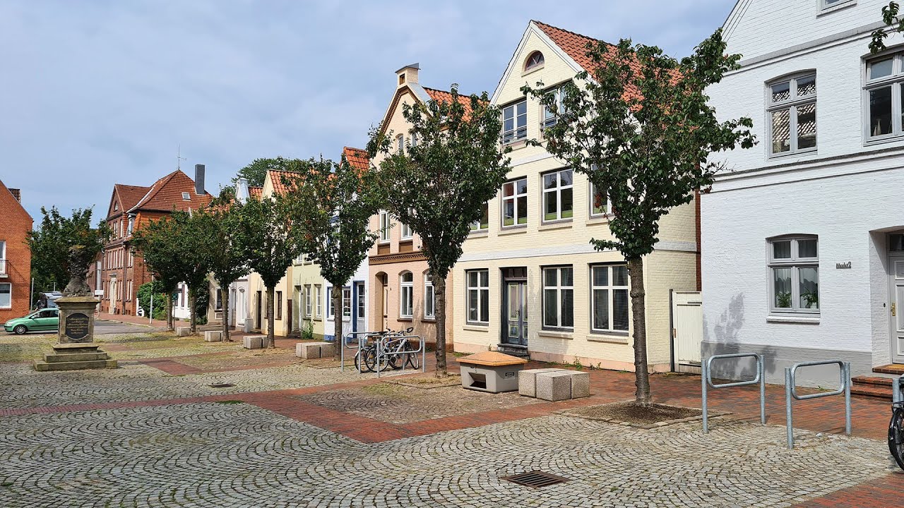 Road Trip in Germany: Schleswig-Holstein 2021 Part 06 Hamburg (Wandsbek) - Itzehoe