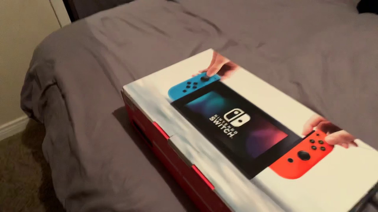 Surprising little brother with a Nintendo switch YouTube